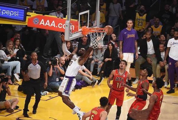 NBA雄鹿加时争议罚球绝杀凯尔特人终结六连胜登顶东部引热议