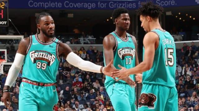 NBA黑马逆袭！灰熊终结勇士十二连胜